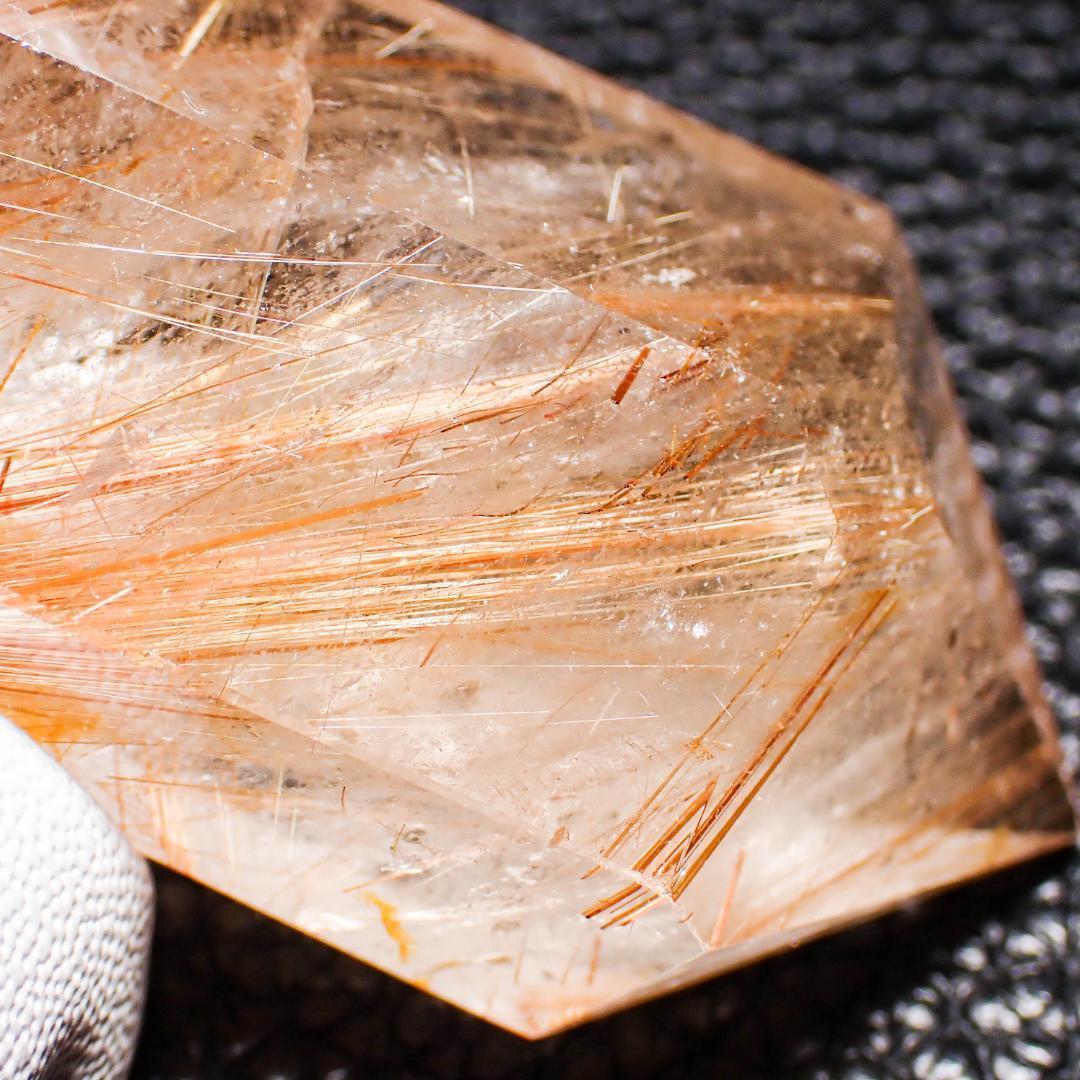 天然石 ゴールドルチル 02 タイチン 水晶 原石 鉱物標本 パワーストーン