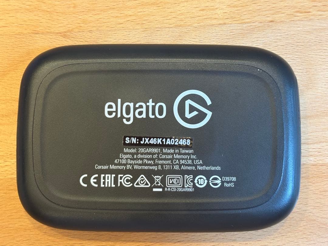 キャプチャーボード　elgato hd60s+