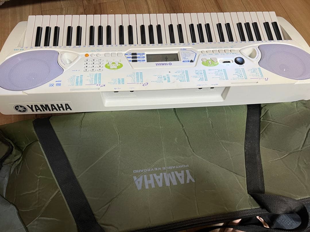 Yamaha EZ-J25電子キーボード