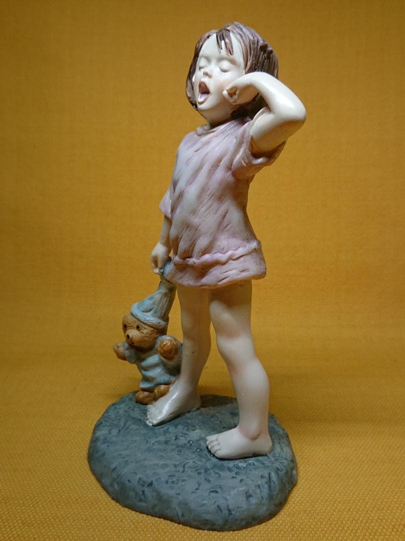 人形　フィギュア　彫像　オブジェ　置物　インテリア　工芸品　美術品　A2953