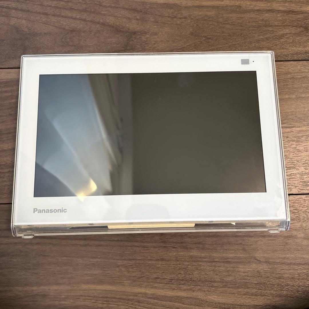 PanasonicプライベートビエラUN-10E6 ポータブルテレビ