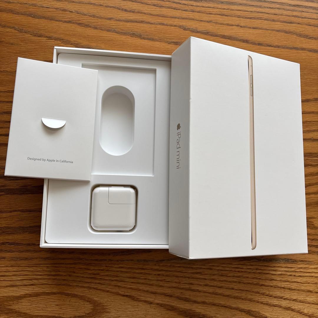 iPad mini4 A1538 64GB Gold Wi-Fi アダプター付