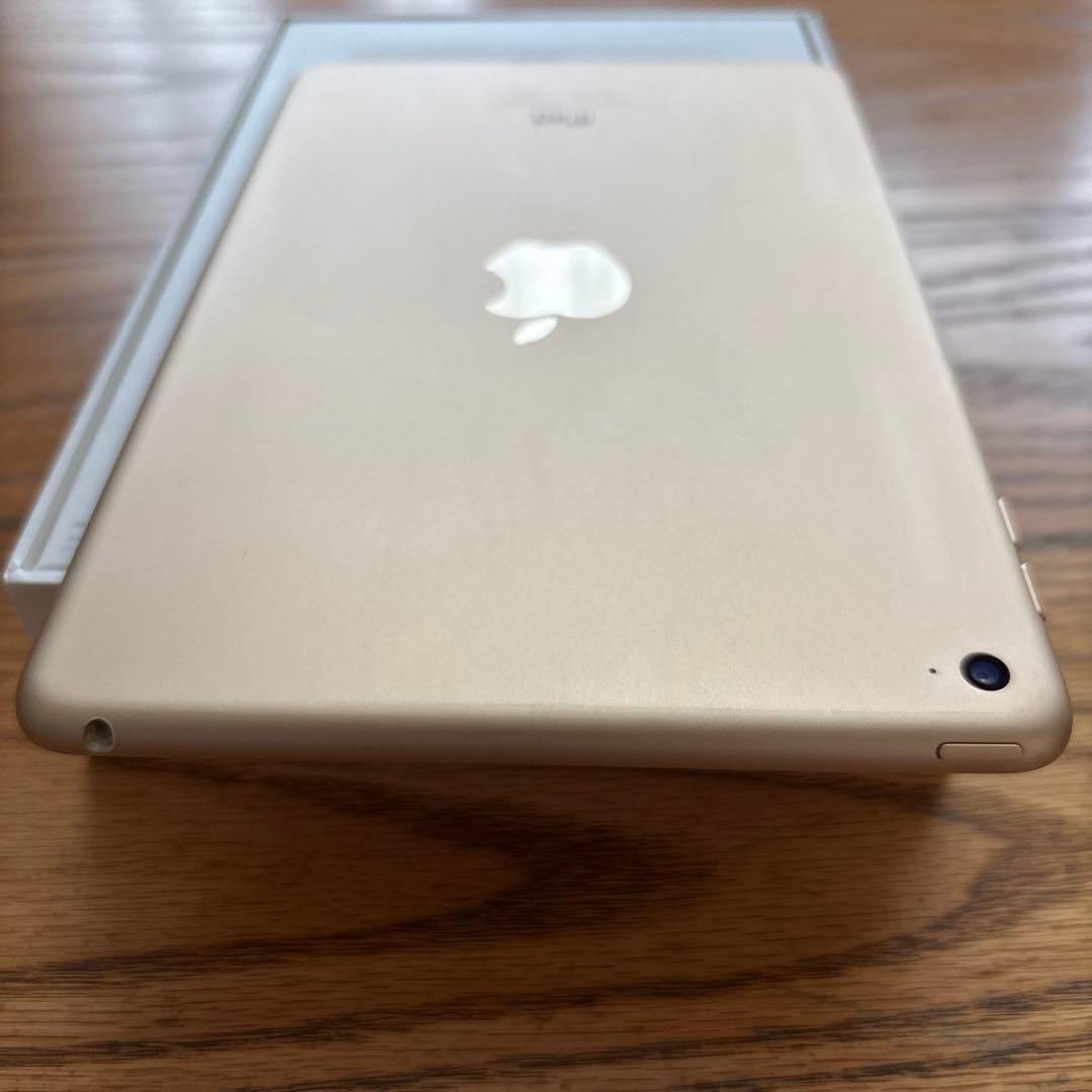iPad mini4 A1538 64GB Gold Wi-Fi アダプター付
