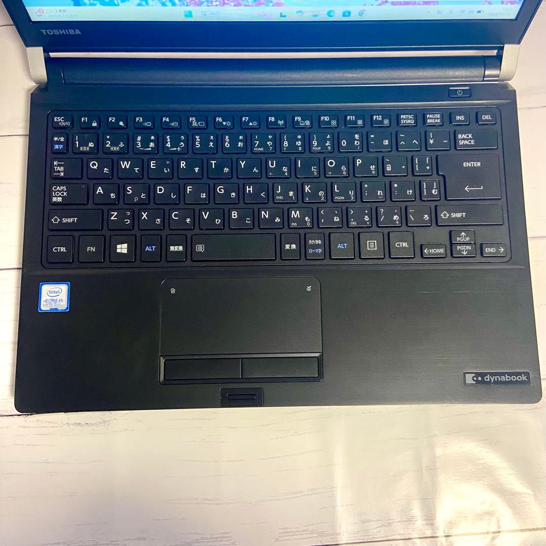 Windows11✨東芝 Dynabook ノートパソコン✨SSD カメラ 軽量