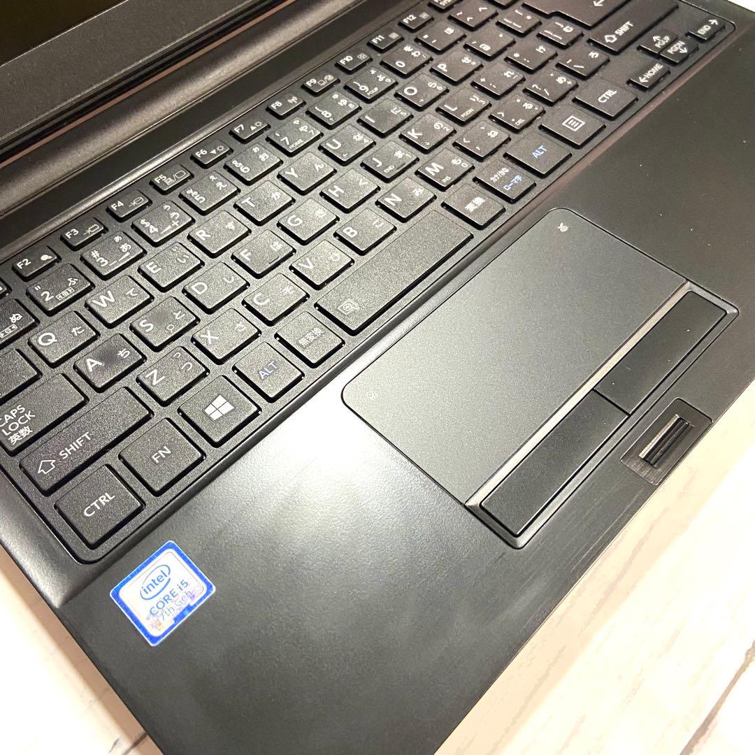Windows11✨東芝 Dynabook ノートパソコン✨SSD カメラ 軽量