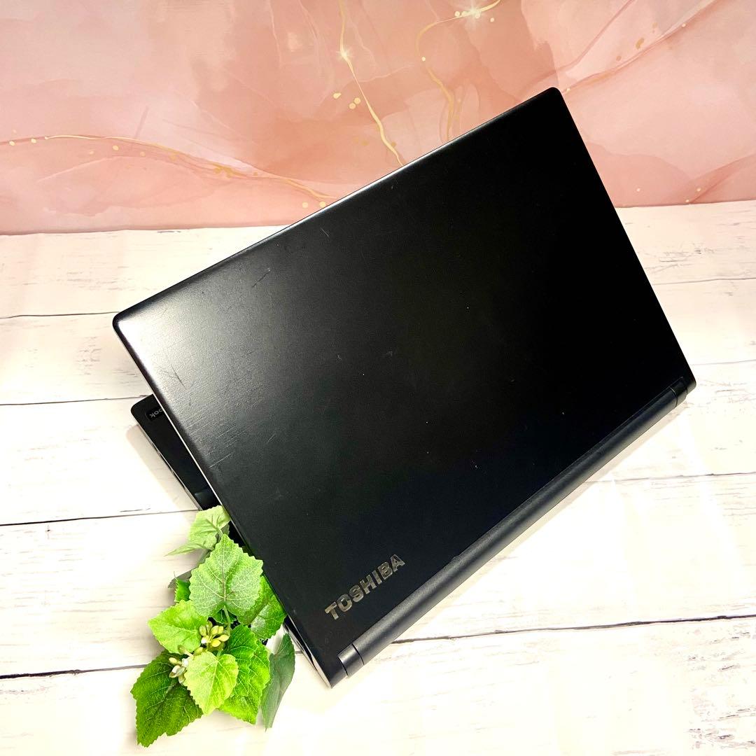 Windows11✨東芝 Dynabook ノートパソコン✨SSD カメラ 軽量