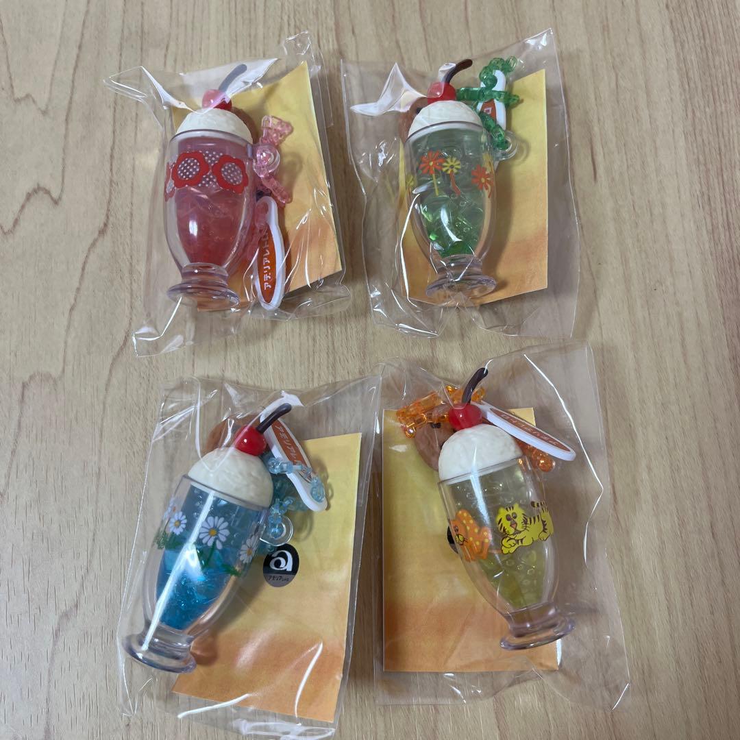 新品未開封　アデリアレトロ　ミスターイトウ　コラボ　キーホルダー　アデリア