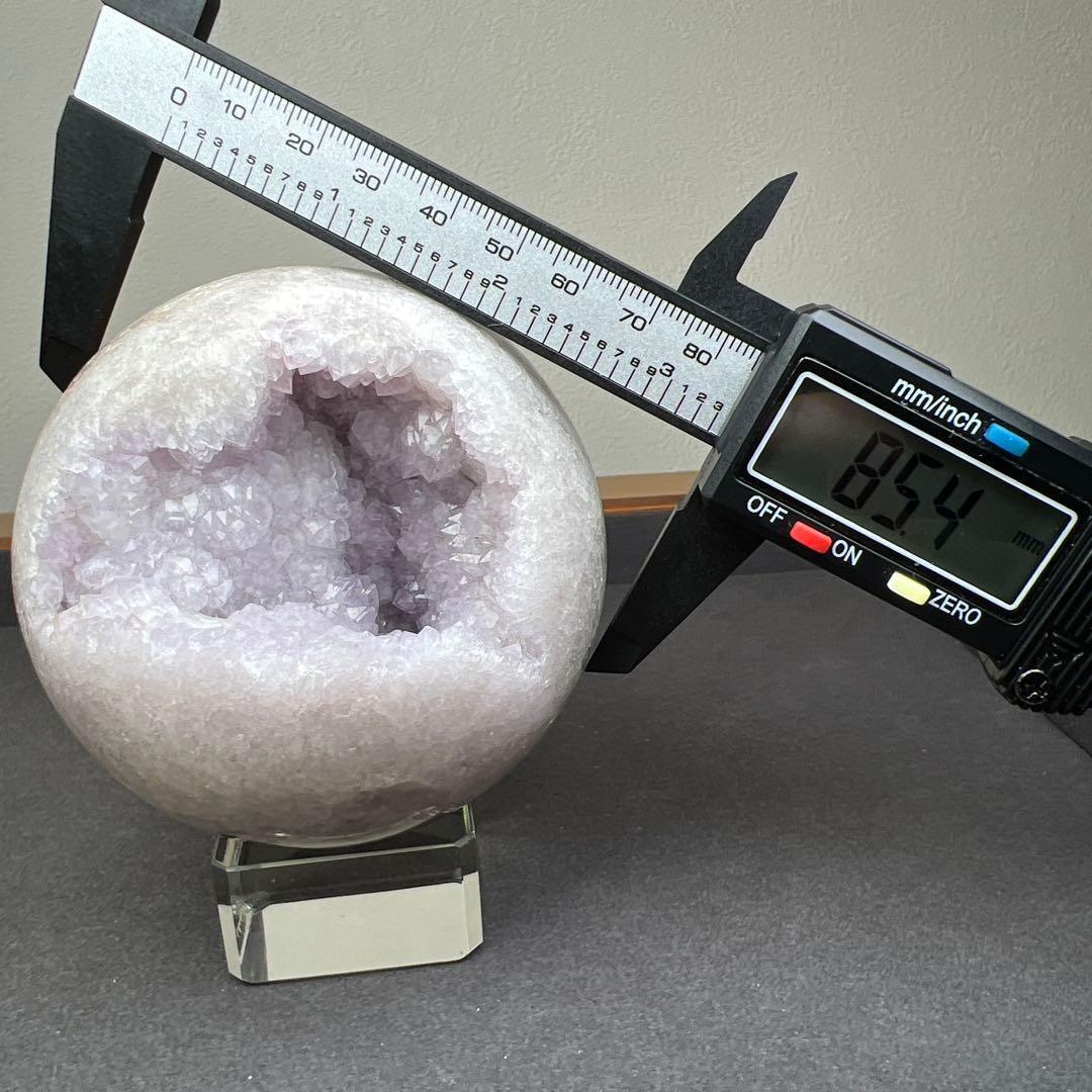 天然石　ラベンダーアメジスト　笑口　スフィア　台座付き