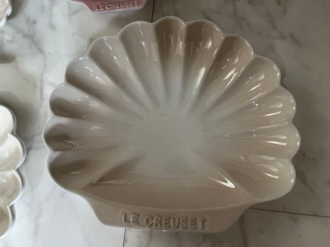 LE CREUSET ★コキール、シェル、貝殻型皿ペア、大2枚セット ★メレンゲ