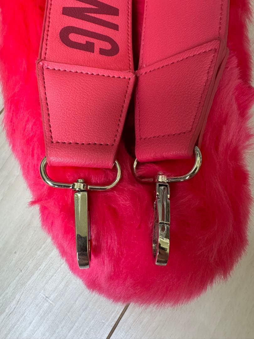 新品 Bigbang G-dragon ショルダーストラップ ファー