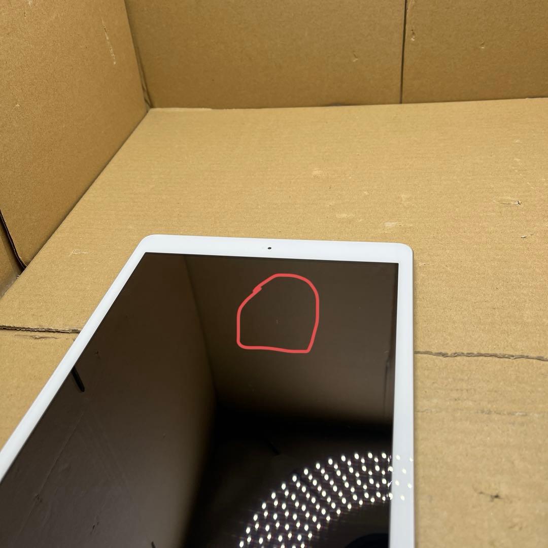 Apple iPad (第７世代) Wi-Fi 32GB シルバー