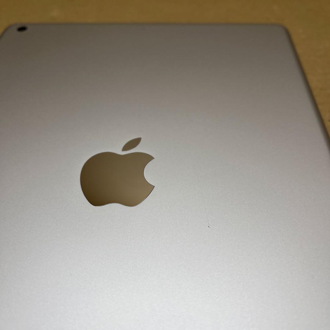 Apple iPad (第７世代) Wi-Fi 32GB シルバー