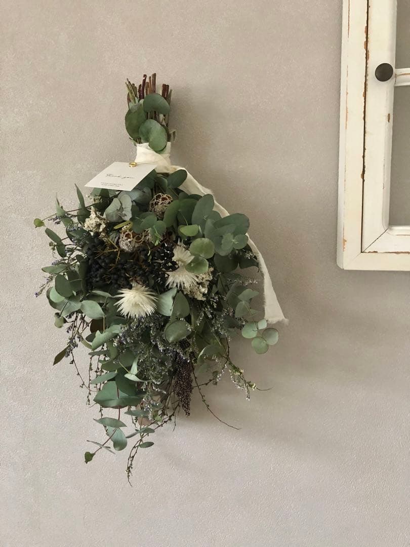 Blue green ネイティブフラワーと銀世界　静かな森のスワッグ　48cm