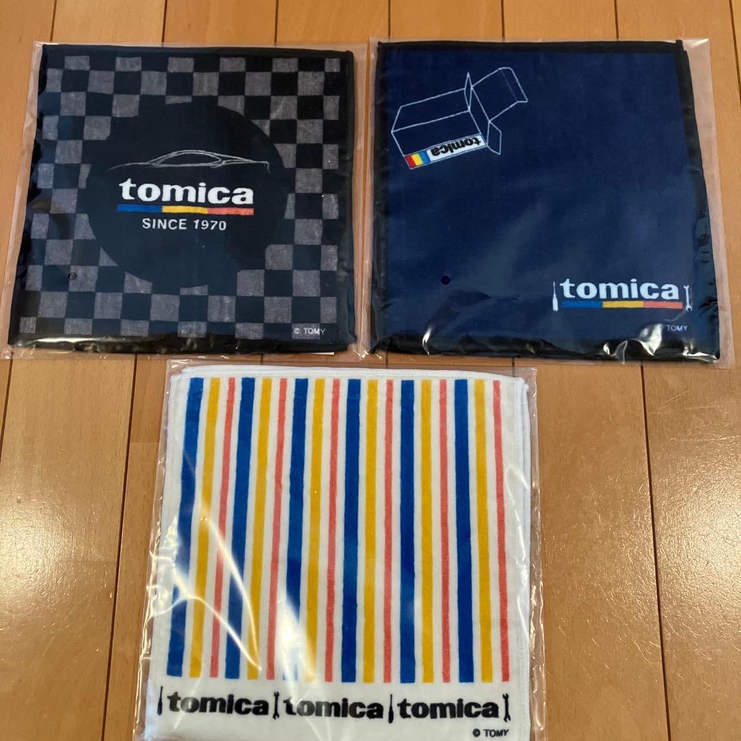 トミカくじ 第三弾⭐️01 ディスプレイケースセット、06シルビア、07トレノ ①