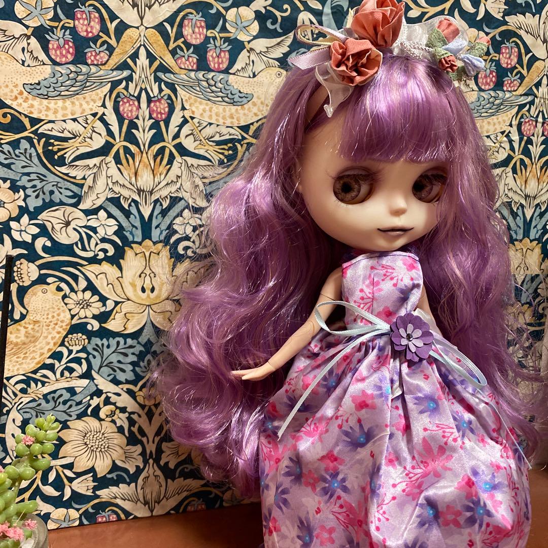 カスタムドール『purple people』紫と茶色mixヘア