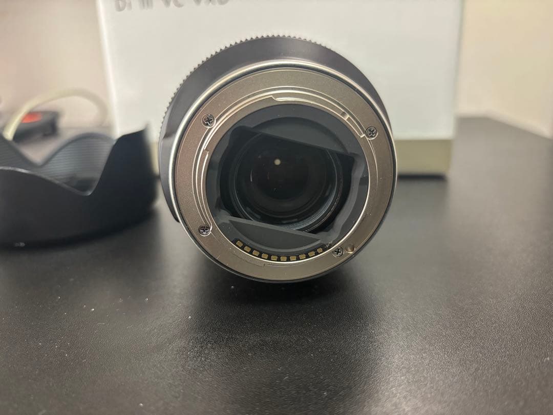 TAMRON タムロン 28-300mm 望遠レンズ