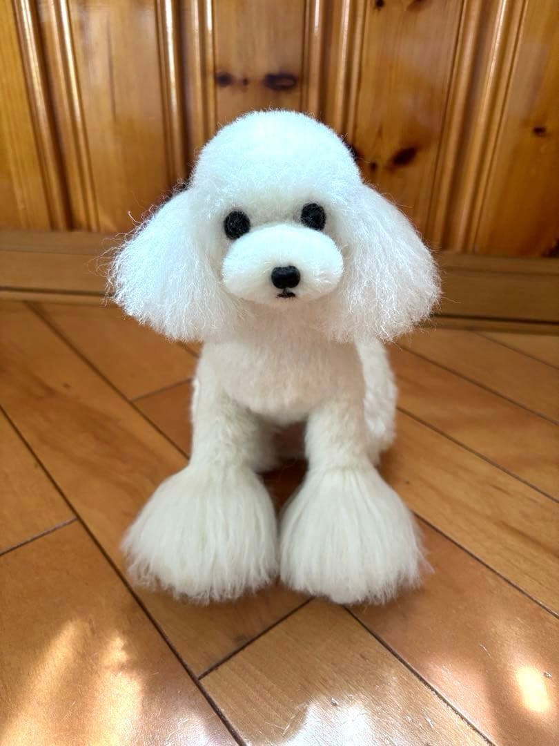 毛糸+羊毛フェルト トイプードル ホワイト（お好みでリボンお付けします）