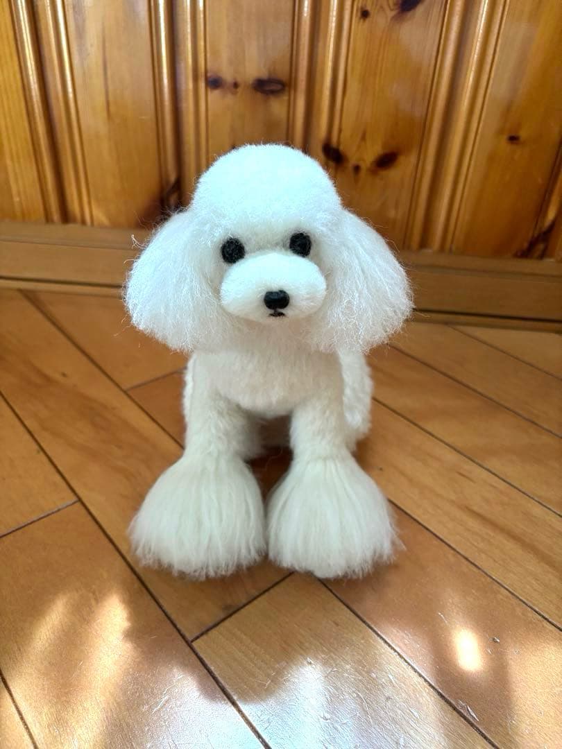 毛糸+羊毛フェルト トイプードル ホワイト（お好みでリボンお付けします）