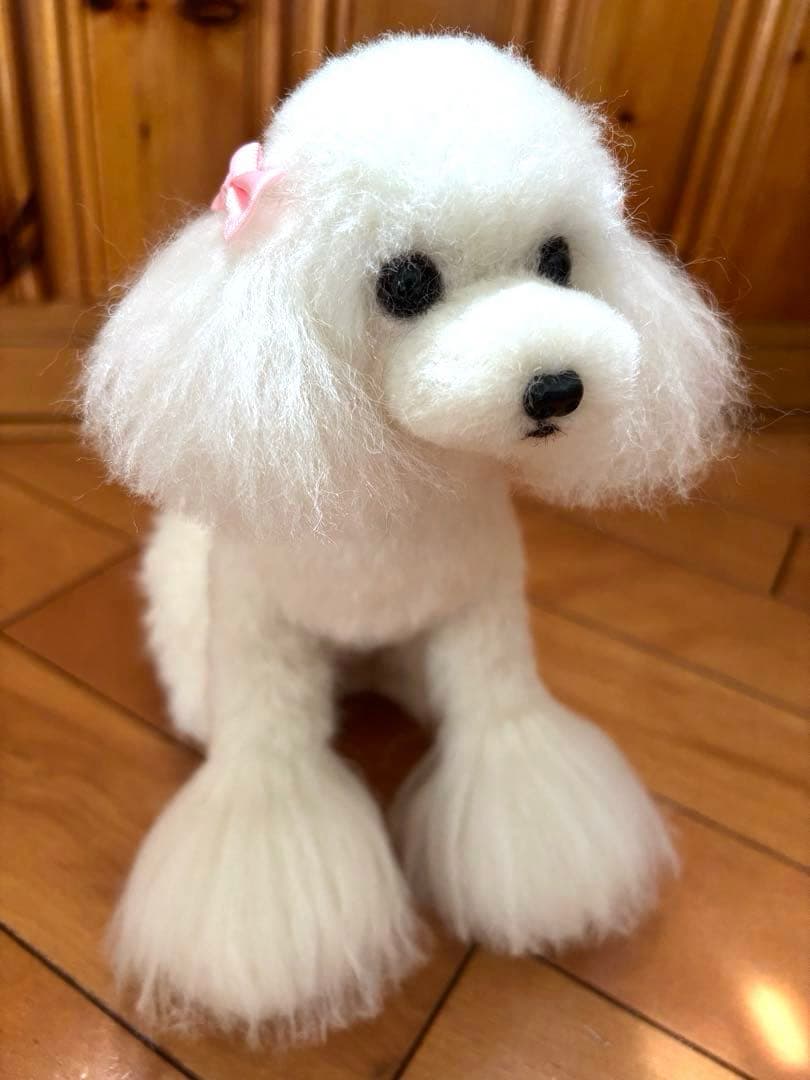 毛糸+羊毛フェルト トイプードル ホワイト（お好みでリボンお付けします）