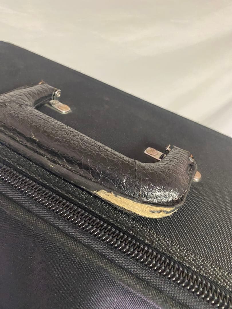 2426❣️ ゲーター 76鍵用セミハードキーボードケース GATOR