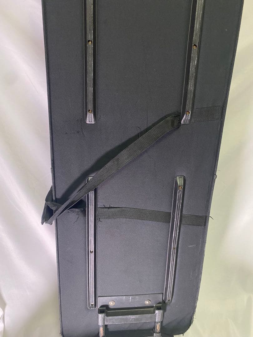 2426❣️ ゲーター 76鍵用セミハードキーボードケース GATOR