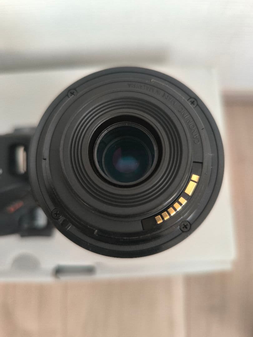 Canon EOS Kiss X9i レンズ2本