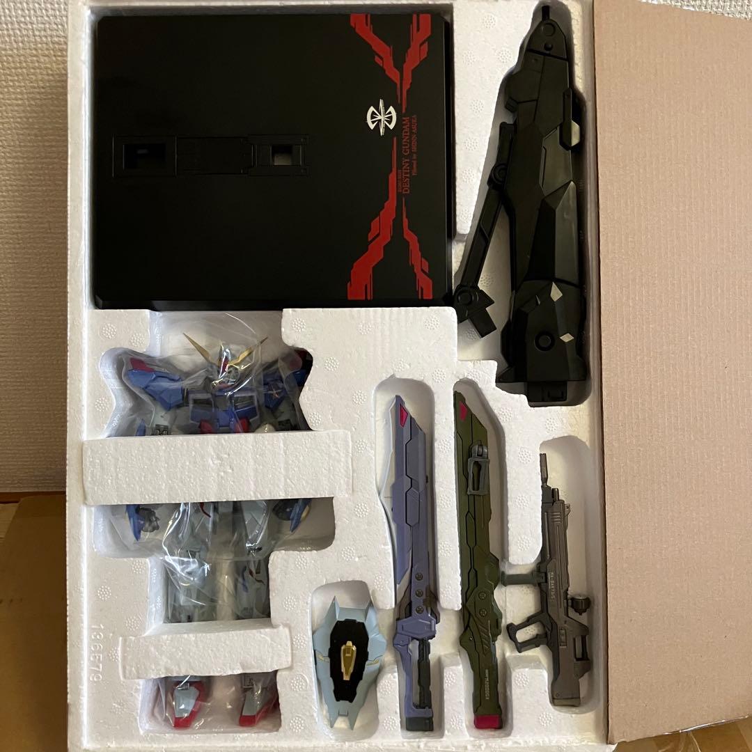 【美品】L BUILD デスティニーガンダム　フルパッケージ(光の翼付)