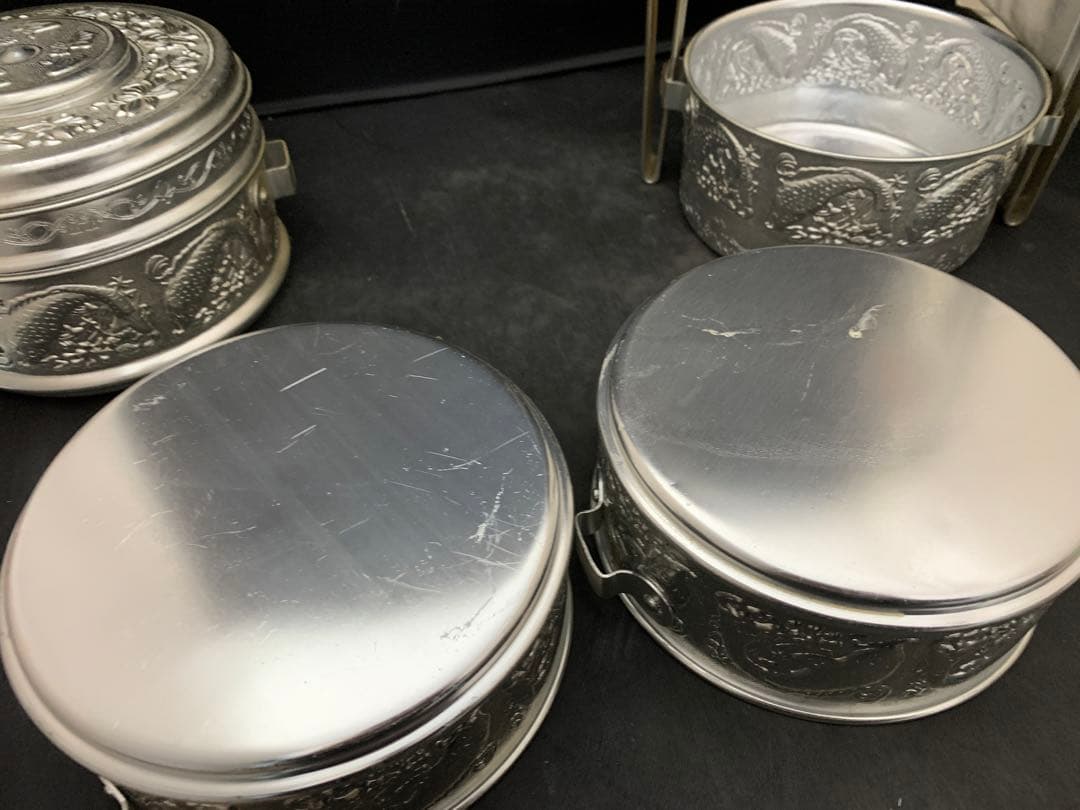 アルミ製5段弁当箱　グラスティースプーン2客付　CHIN FONG