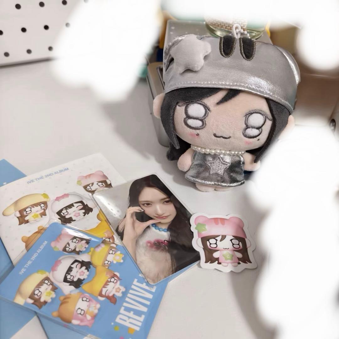 IVE REVIVE+ PETIT-IVE ver. イソ　シークレット　ぬい