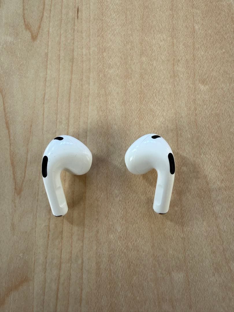 【訳あり】AirPods（第3世代）本体 充電ケース付き（左耳認識しない）