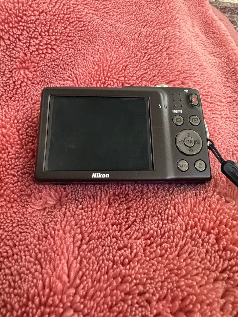 Nikon COOLPIX パープル デジタルカメラ