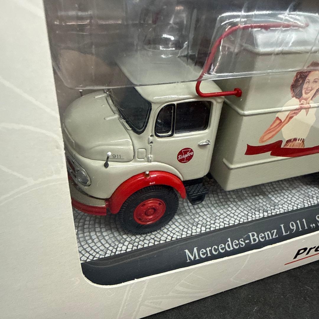 ミニカー Premium ClassiXXs Mercedes-Benz L911