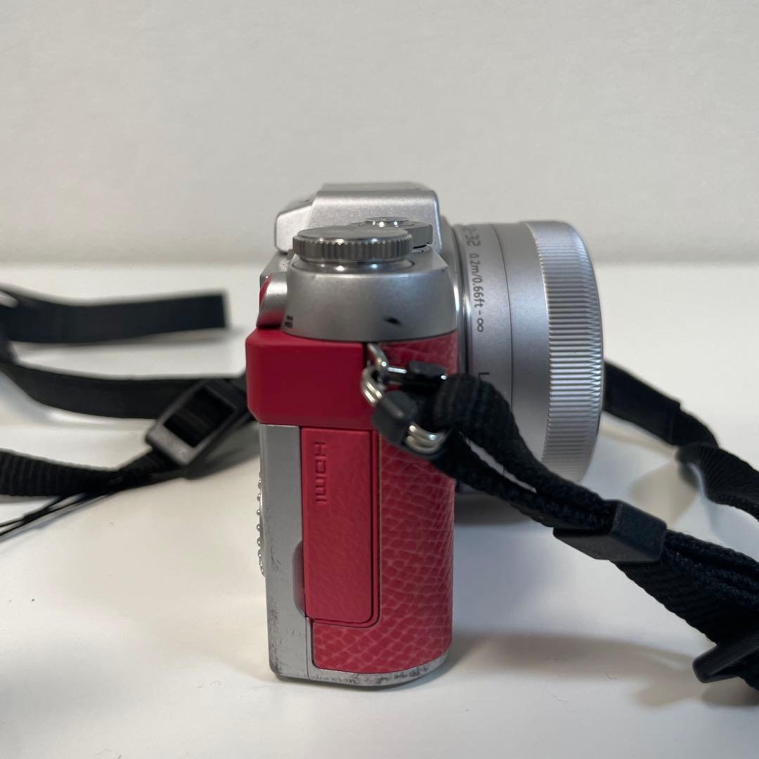 Panasonic LUMIX DMC-GF7 カメラ