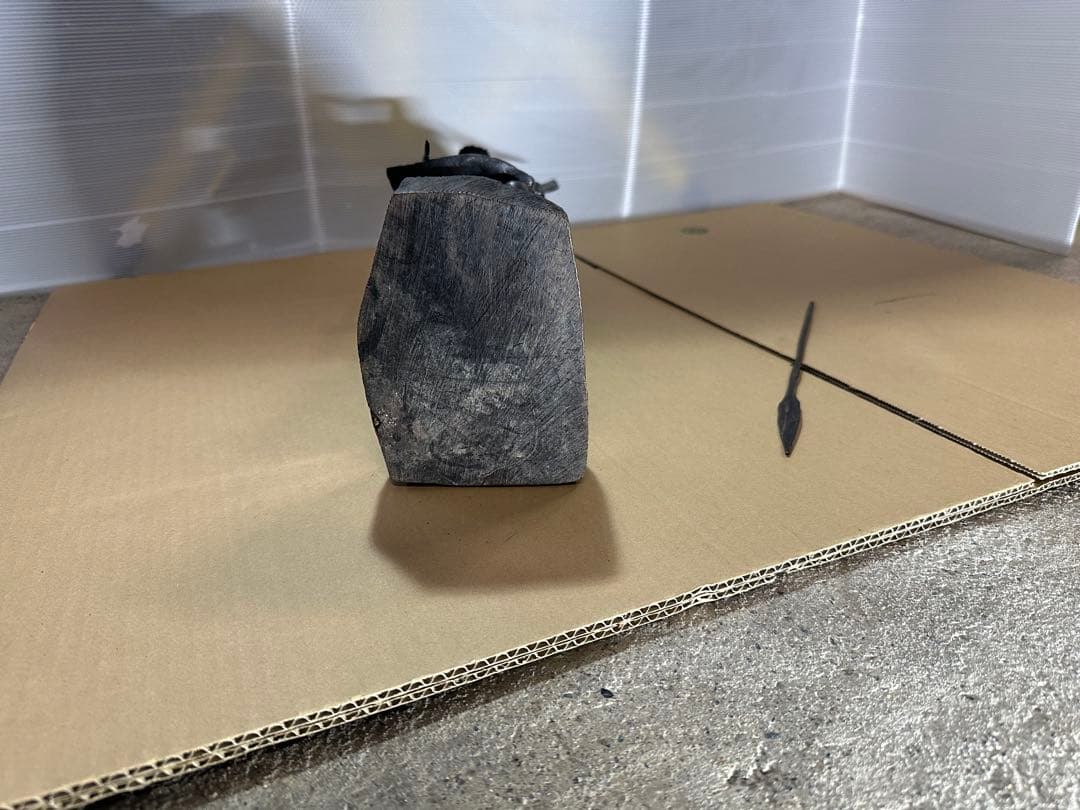 木彫りのアフリカ戦士像（約50cm）