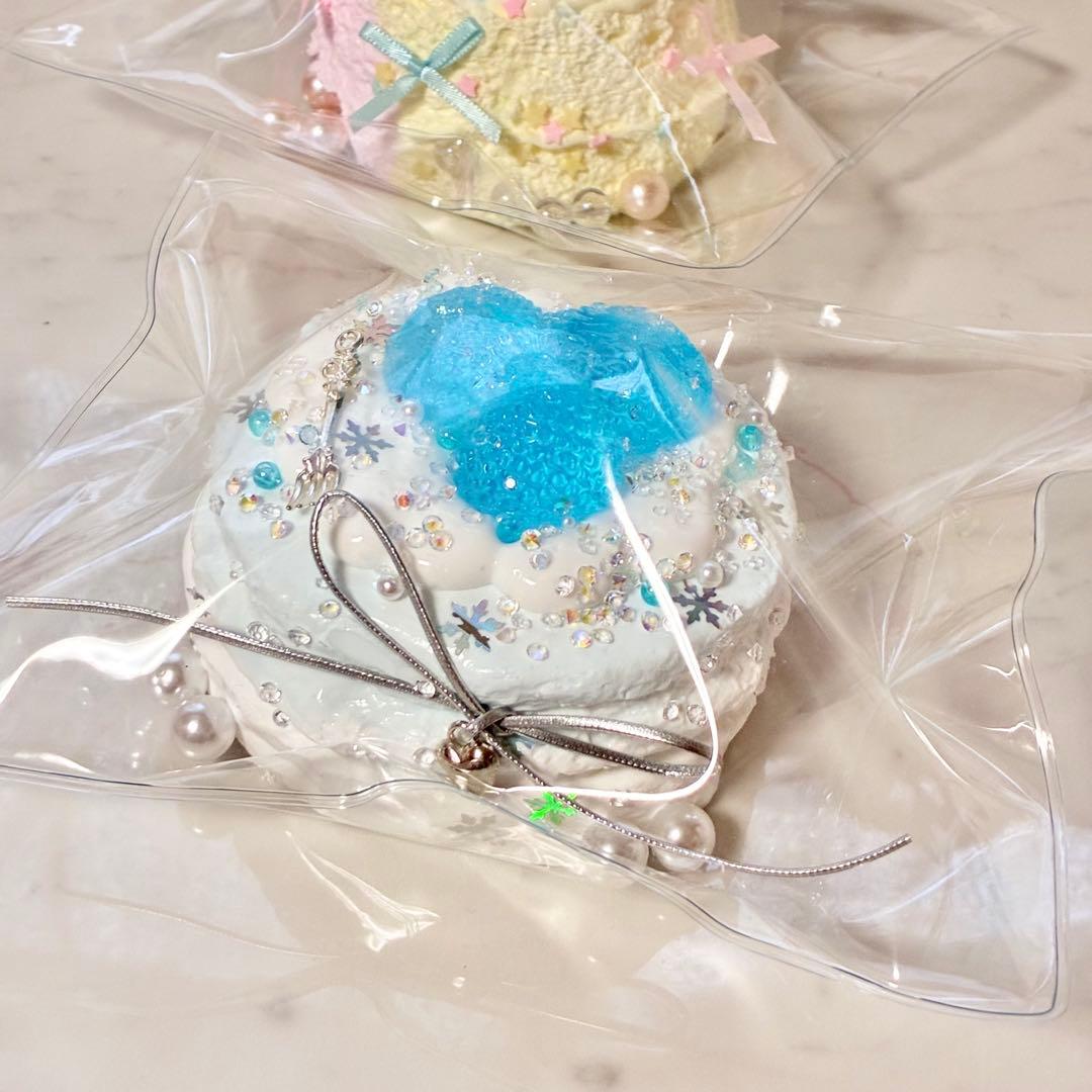 キラキラ先生 豆腐感うさぎ&回転クリーム&いちごスフレ 海外スクイーズ