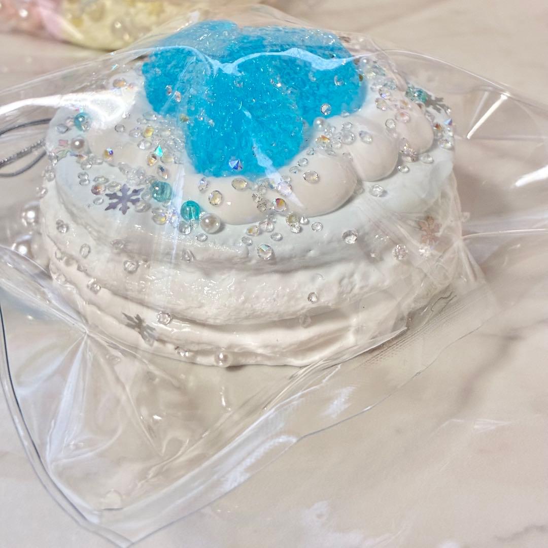 キラキラ先生 豆腐感うさぎ&回転クリーム&いちごスフレ 海外スクイーズ