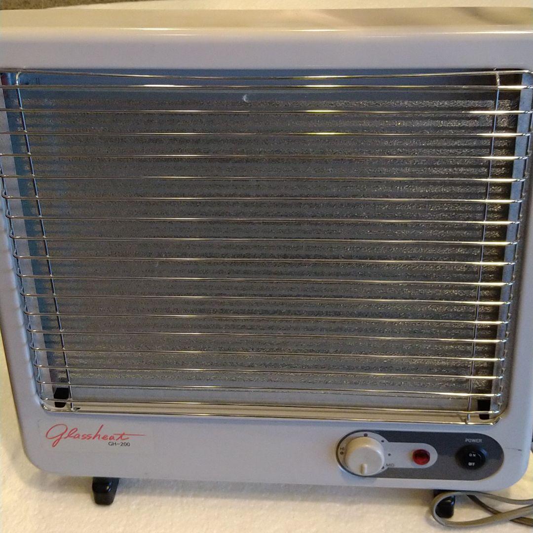 遠赤外線暖房機　グラスヒート