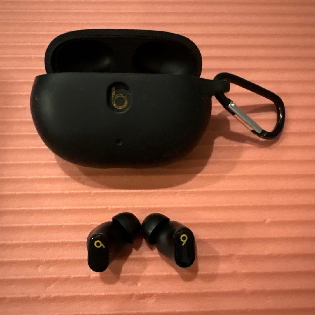Beats Studio Buds + ブラック