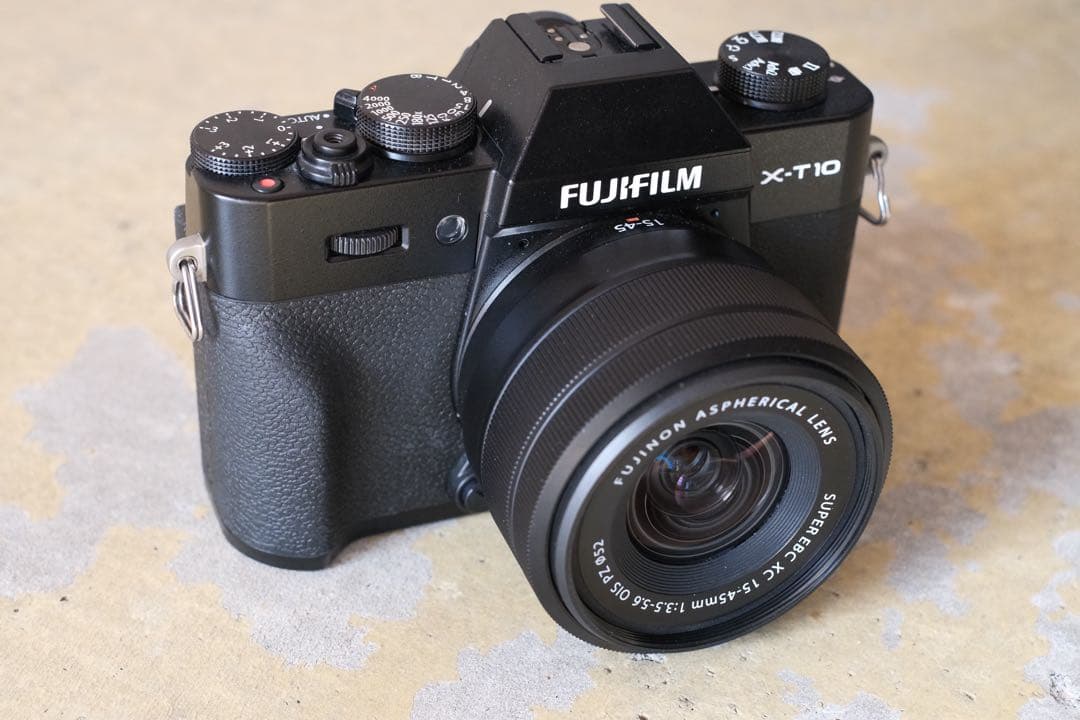 FUJIFILM X-T10 ミラーレス一眼