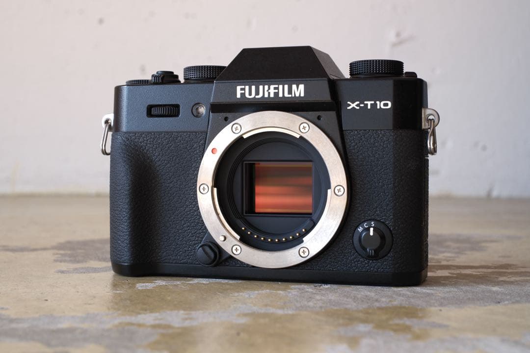 FUJIFILM X-T10 ミラーレス一眼
