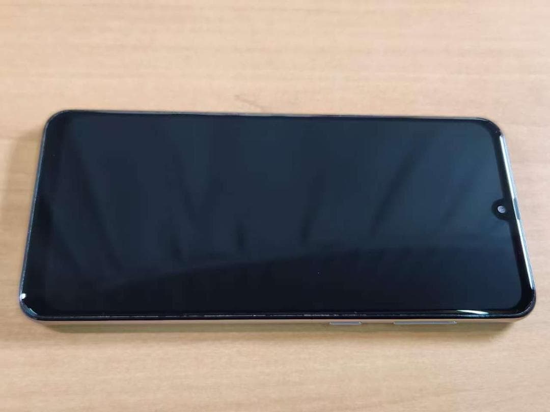 スマートフォン本体 021000C Galaxy A30 SCV43 64GB