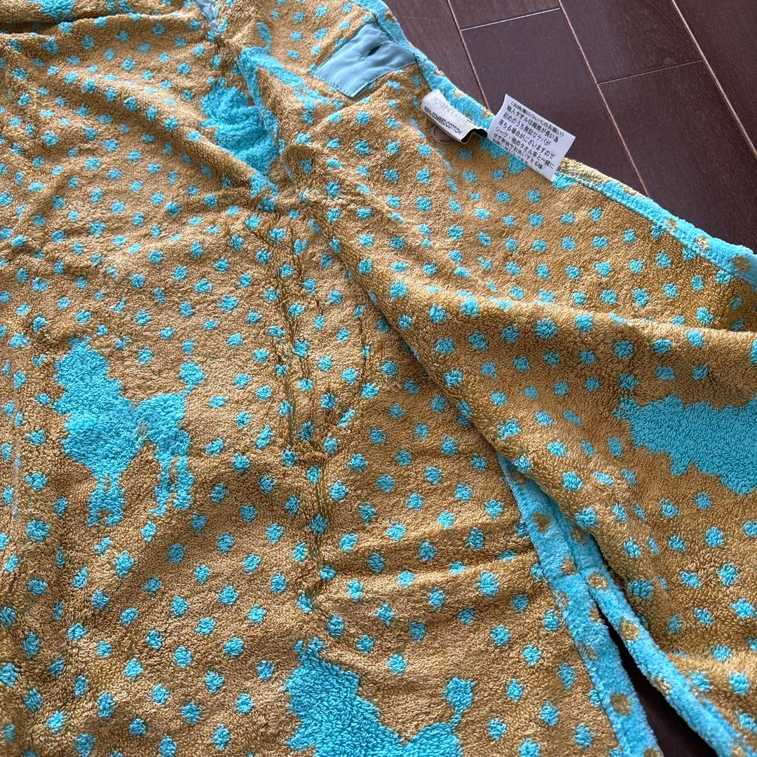 未使用　タオルサロン　カラカラ　エプロン　プードル　ドット　水色　ゴールド系