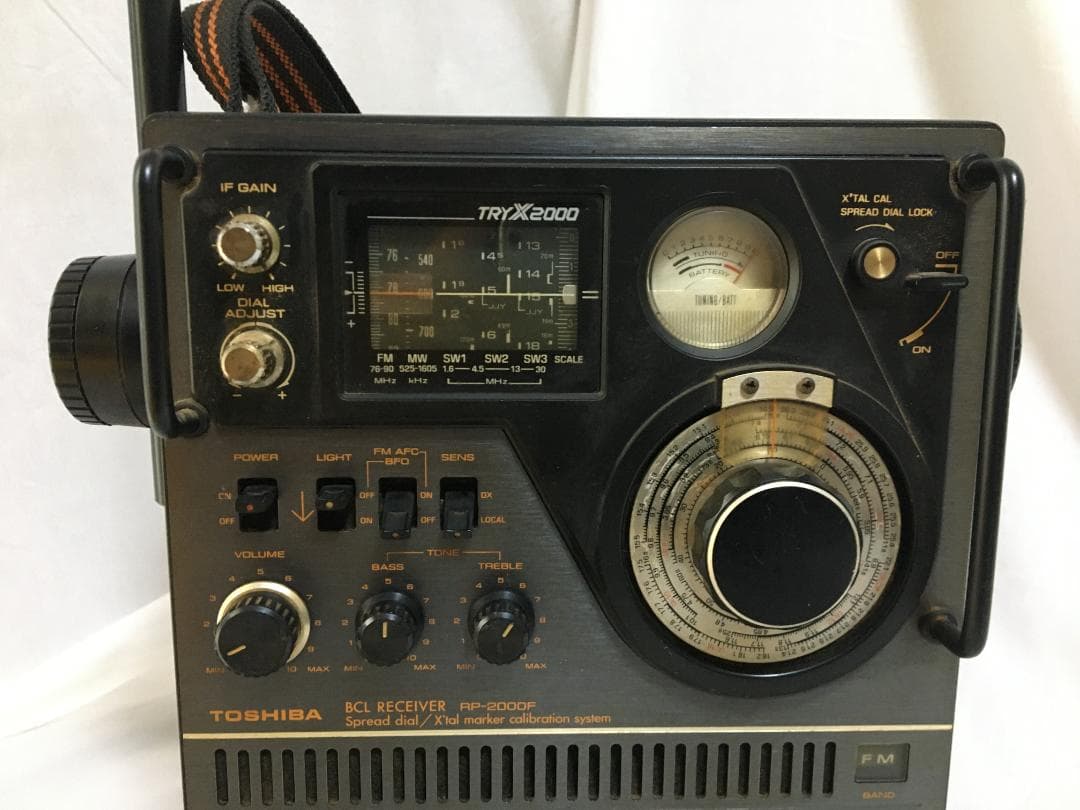 TOSHIBA BCLラジオ TRYX2000 (RP-2000F)