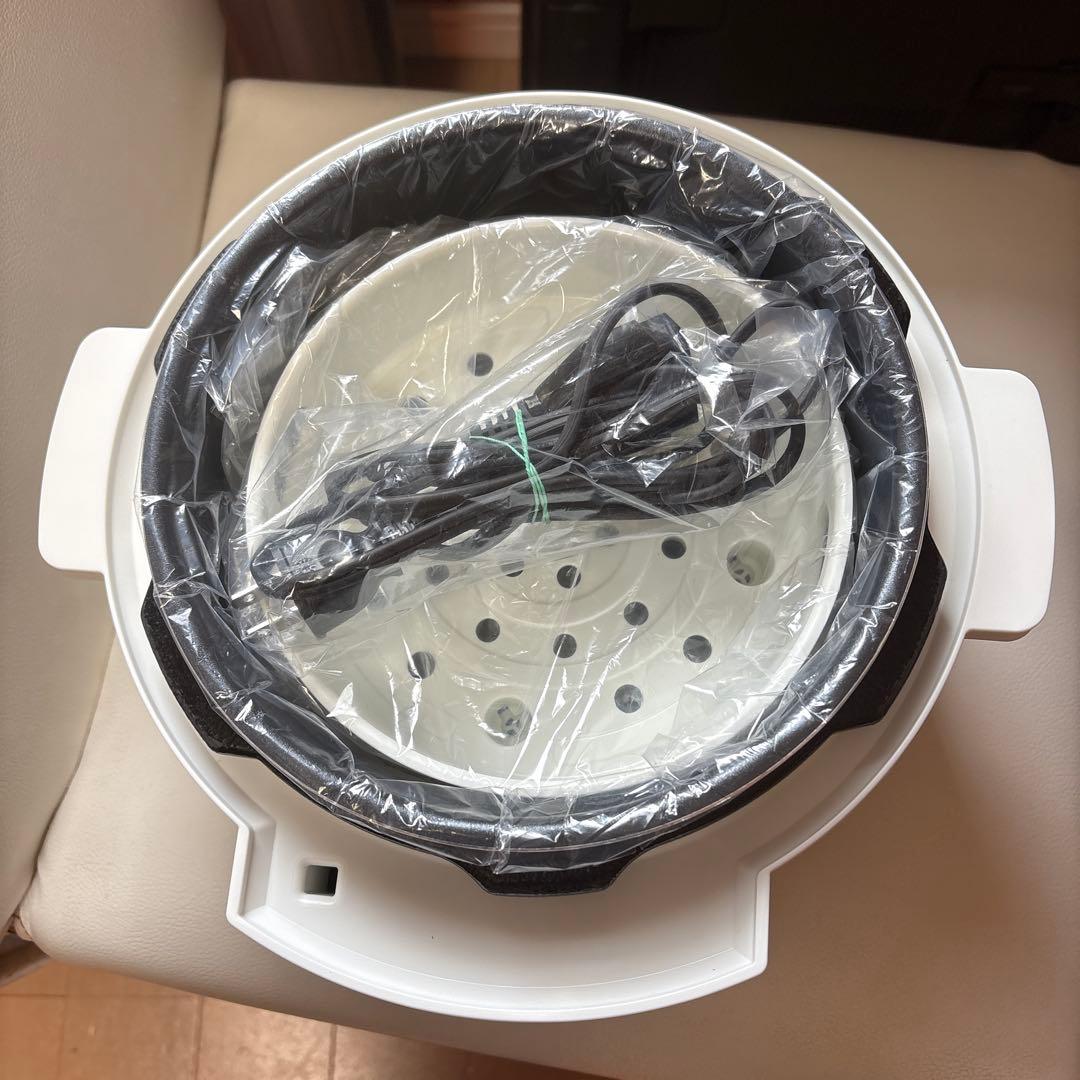 【USED】電気圧力鍋 3L 大容量 ホワイト 圧力鍋 PC-MA3-W
