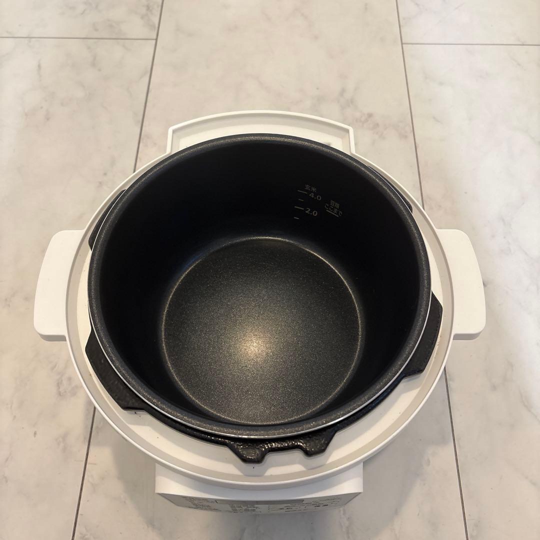 【USED】電気圧力鍋 3L 大容量 ホワイト 圧力鍋 PC-MA3-W