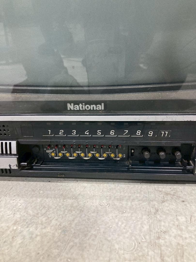 ナショナル カラーテレビ TH14-N41R 1986年製(こ648)