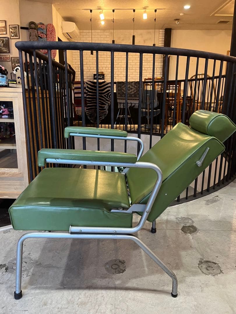 昭和レトロ　バーバーチェア　セットチェア