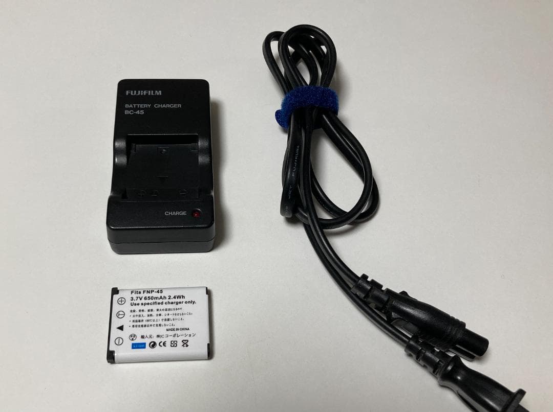 FUJIFILM 富士フィルム Finepix Z100 fd デジカメ