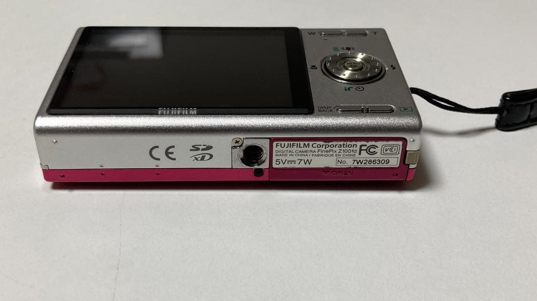 FUJIFILM 富士フィルム Finepix Z100 fd デジカメ