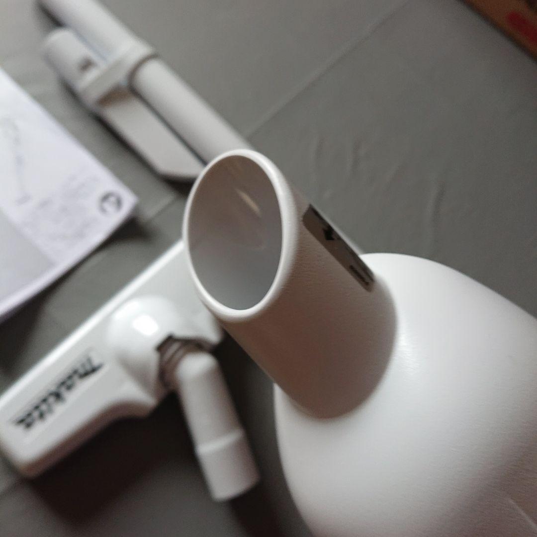 マキタ コードレス掃除機 CL140FDZW ※14.4Vバッテリ充電器別売